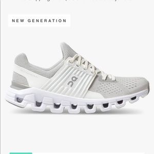 Women’s onCloud CloudSwift